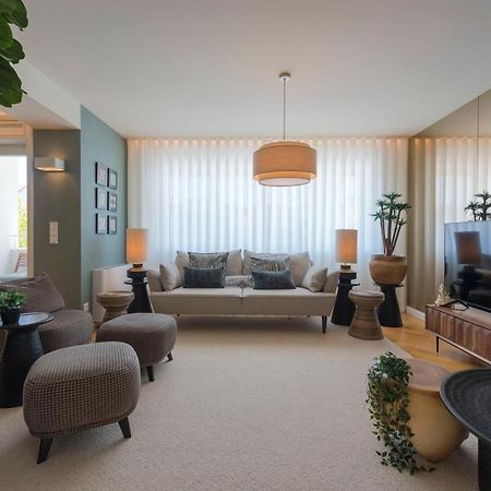 Emporium Deluxe 3Br Apartment W/ Private Parking By Lovelystay Porto Eksteriør billede