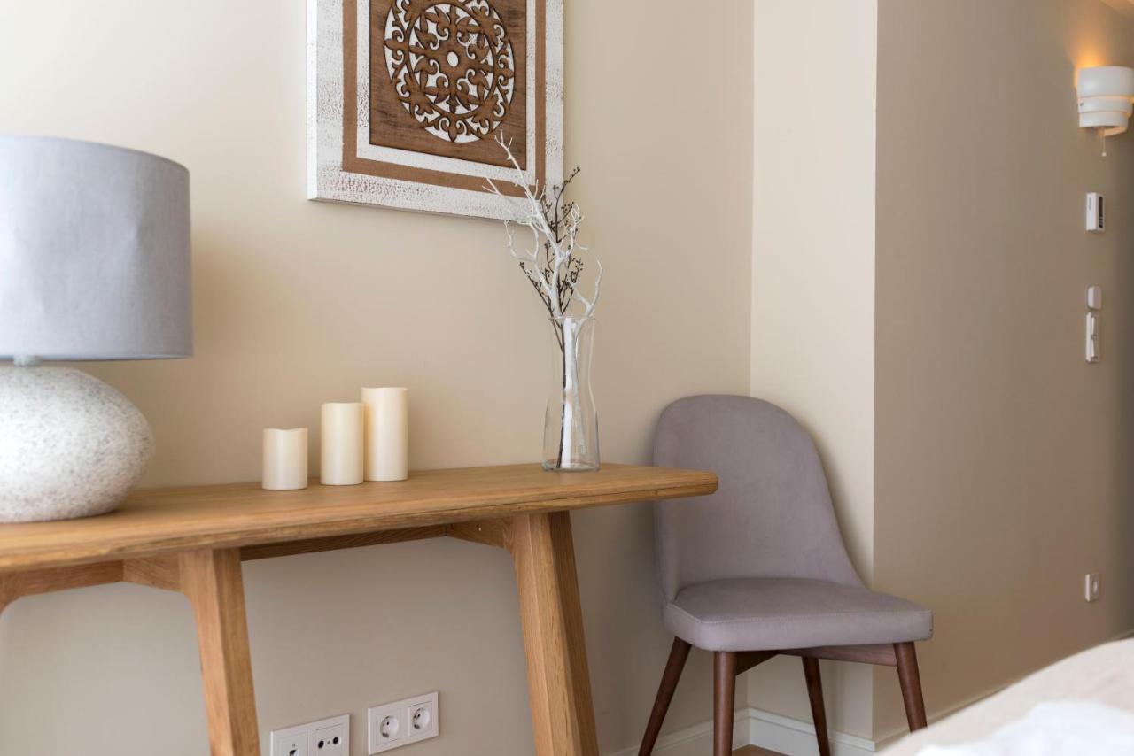 Emporium Deluxe 3Br Apartment W/ Private Parking By Lovelystay Porto Eksteriør billede