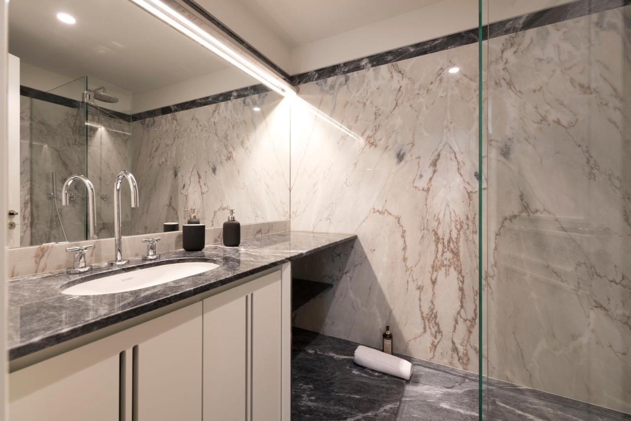 Emporium Deluxe 3Br Apartment W/ Private Parking By Lovelystay Porto Eksteriør billede