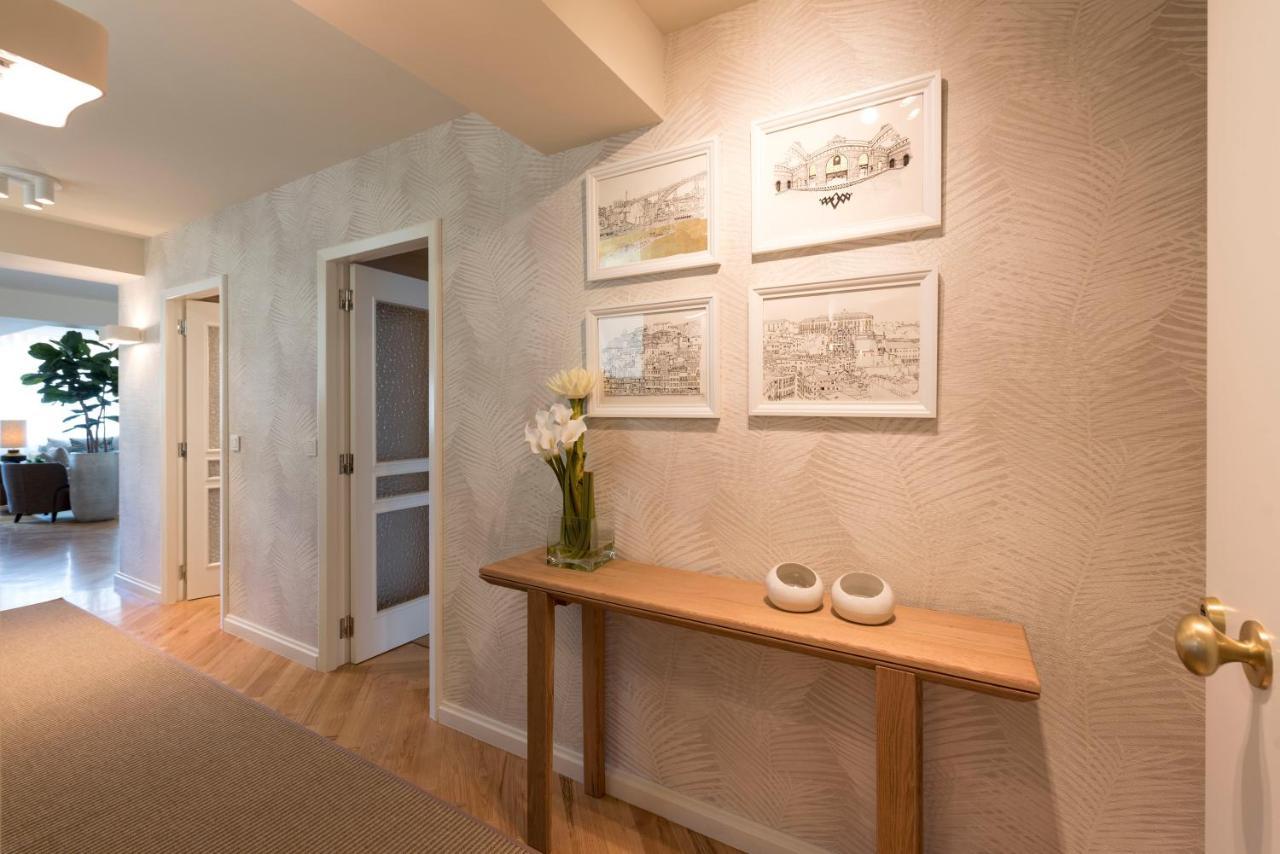 Emporium Deluxe 3Br Apartment W/ Private Parking By Lovelystay Porto Eksteriør billede