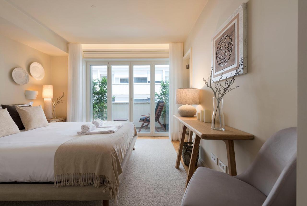 Emporium Deluxe 3Br Apartment W/ Private Parking By Lovelystay Porto Eksteriør billede