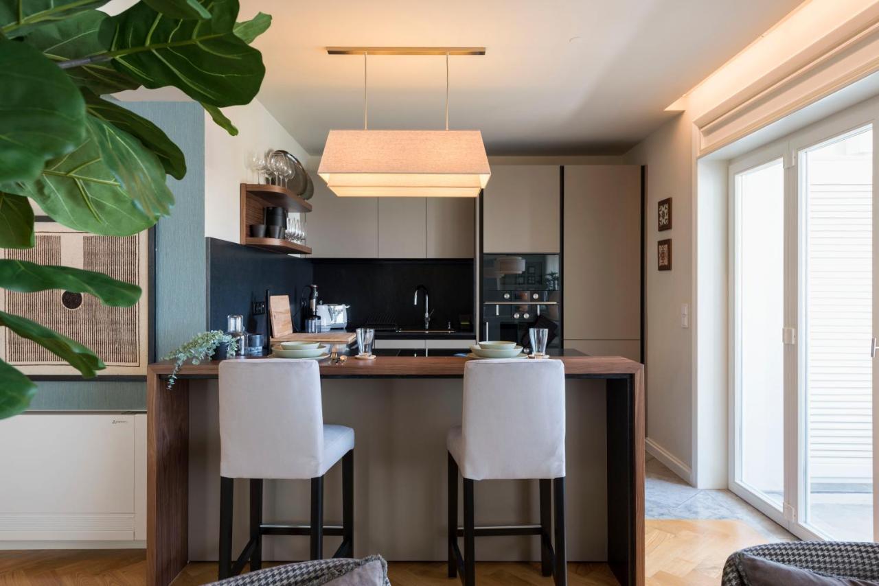 Emporium Deluxe 3Br Apartment W/ Private Parking By Lovelystay Porto Eksteriør billede
