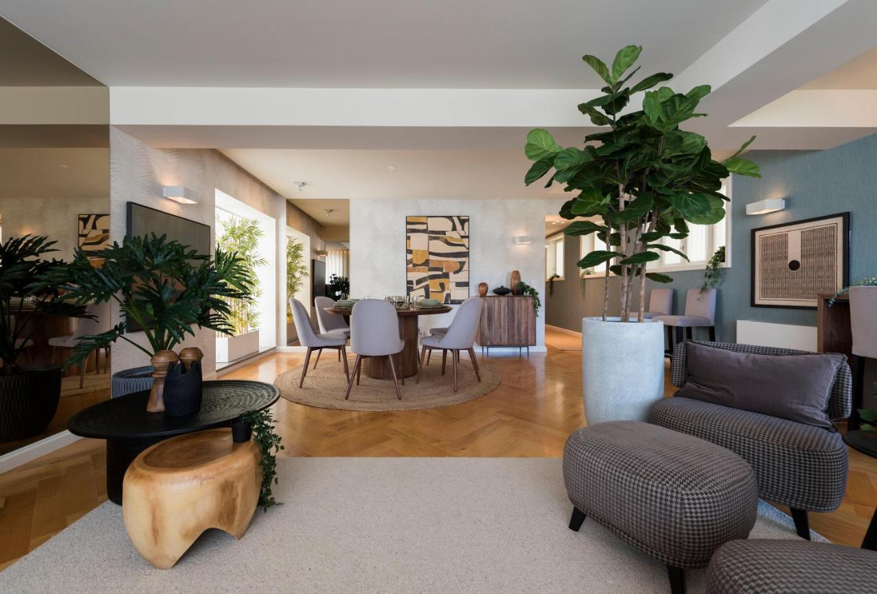 Emporium Deluxe 3Br Apartment W/ Private Parking By Lovelystay Porto Eksteriør billede
